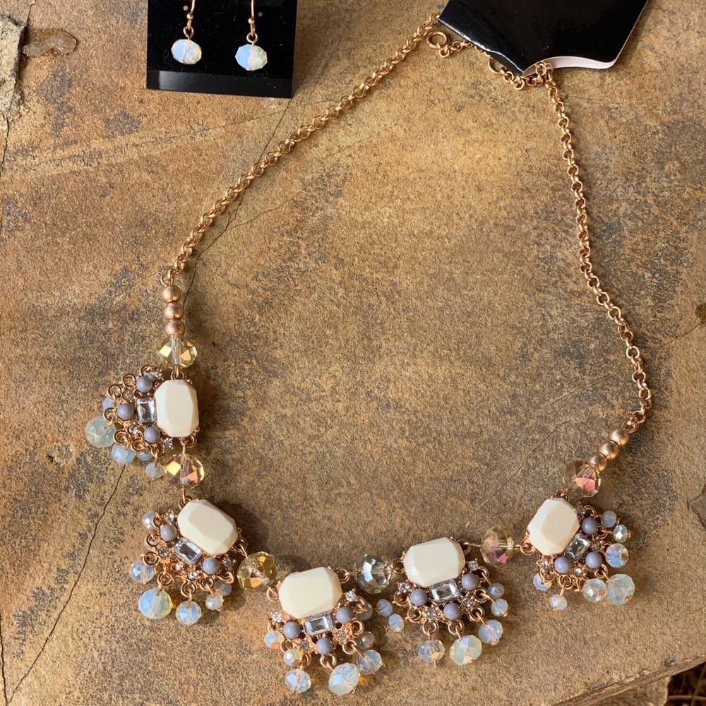 Gray Tones Necklace Set